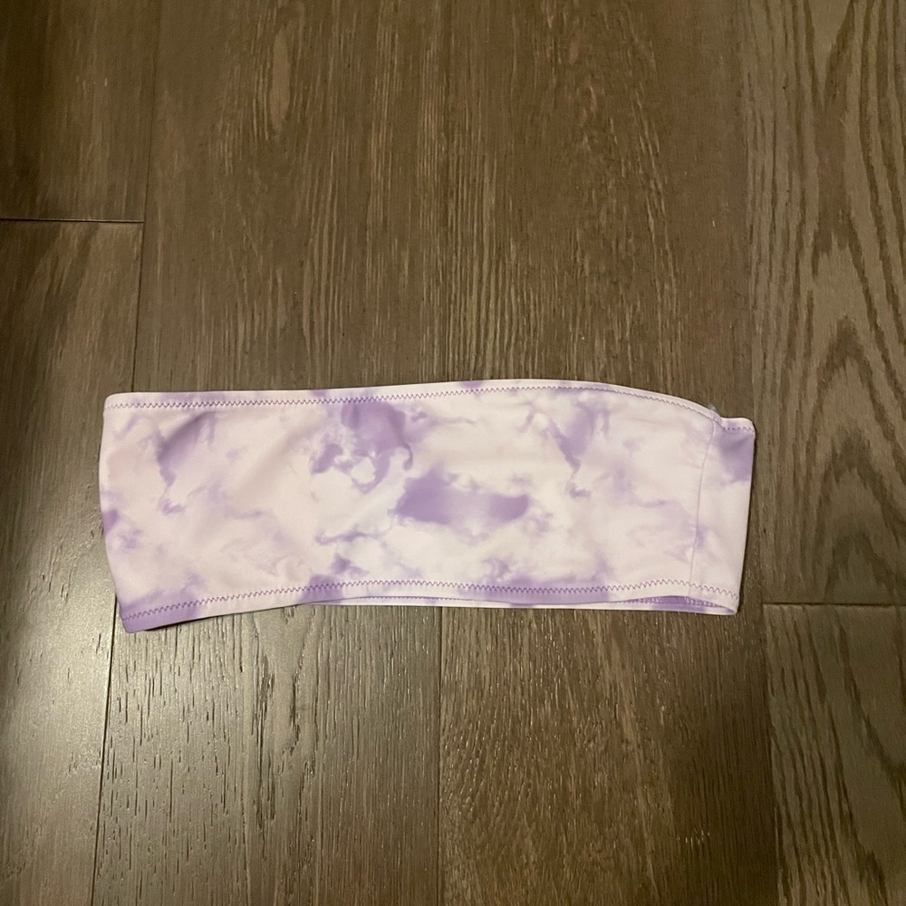 TIE DYE BANDEAU BIKINI TOP 💜💜 in perfect condition!
